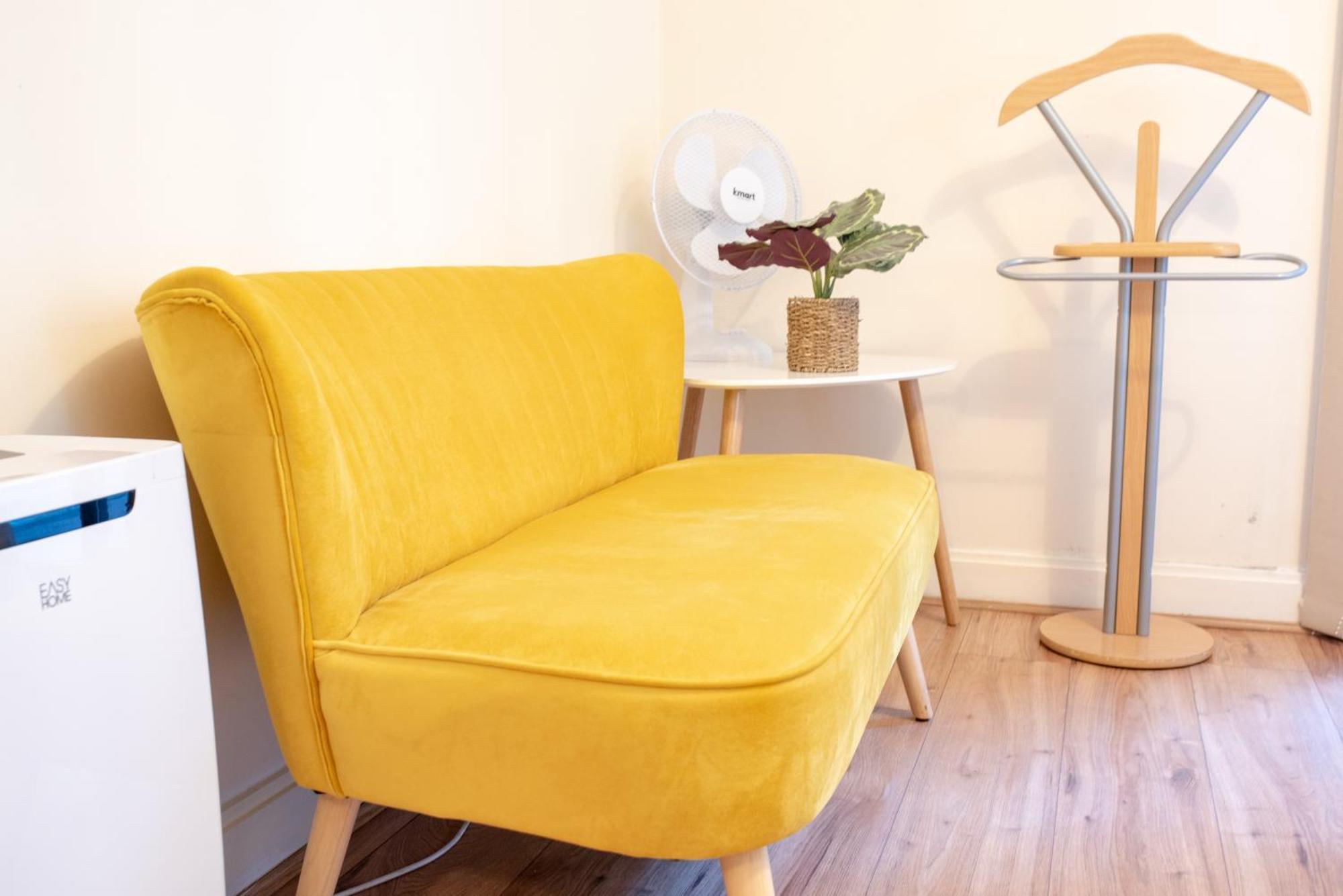Spacious 1 Bed Apartment With Workspace, Coffee & Free Secure Parking Birmingham Exterior foto