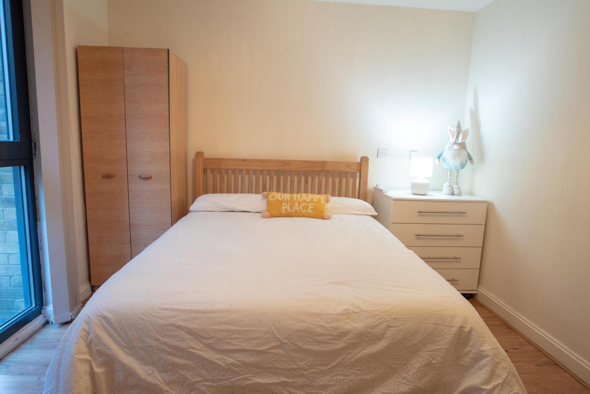 Spacious 1 Bed Apartment With Workspace, Coffee & Free Secure Parking Birmingham Exterior foto