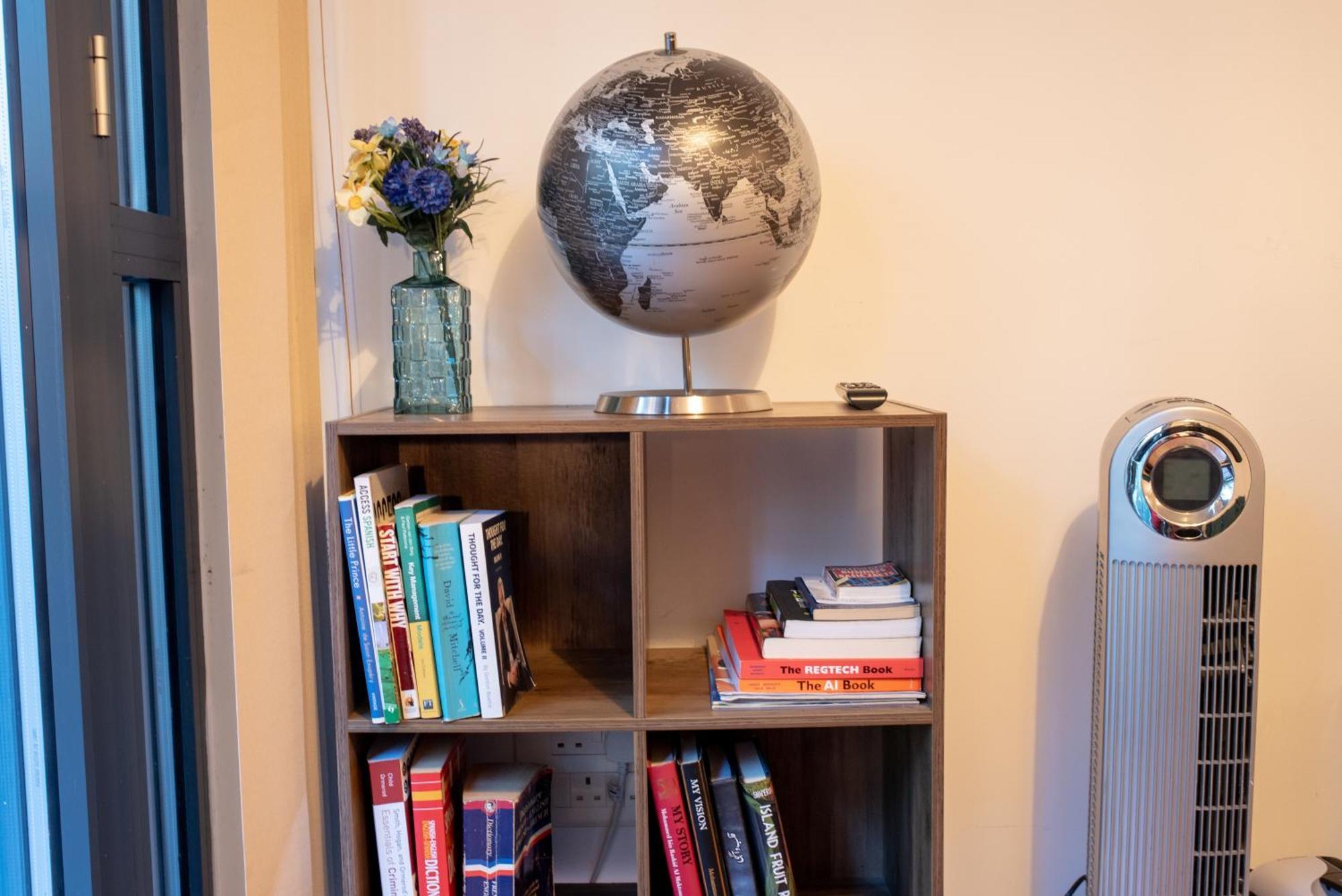 Spacious 1 Bed Apartment With Workspace, Coffee & Free Secure Parking Birmingham Exterior foto